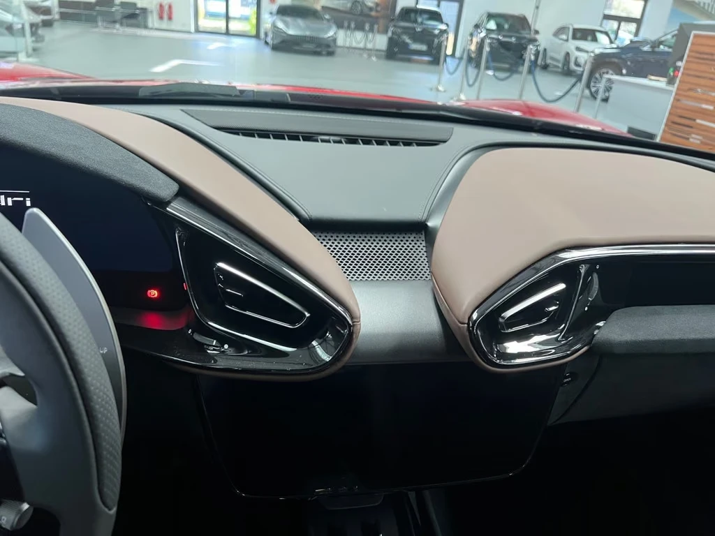 Ferrari 12 Cilindri /ROSSO/EXTRACAMPIONARIO/360/LIFT/ACC/MATRIX/ | Mobile.bg � ����������� 13