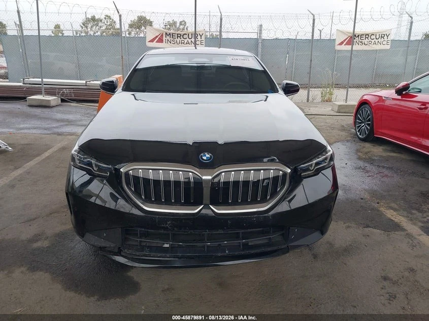 BMW i5 EDRIVE40, снимка 12 - Автомобили и джипове - 56656622