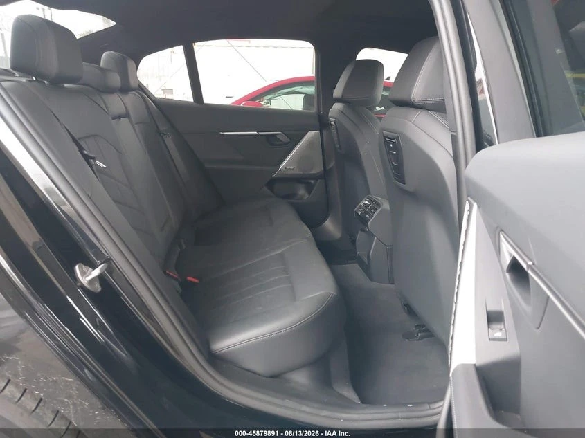 BMW i5 EDRIVE40, снимка 8 - Автомобили и джипове - 56656622