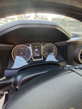 Toyota Tacoma Бензин- ГАЗ, снимка 4
