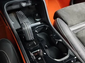 Volvo XC40 T4 R-DESIGN, снимка 9