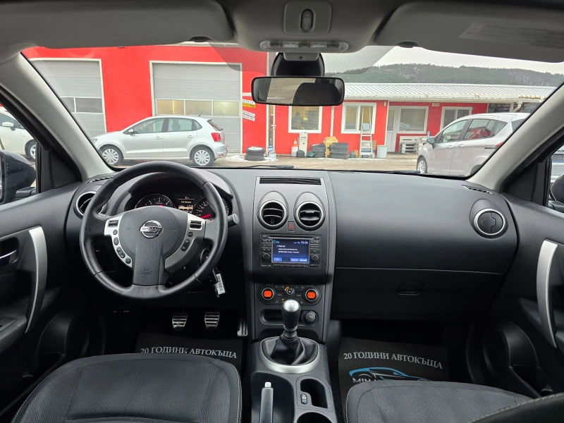 Nissan Qashqai 1.5 DCI CAMERA= NAVI= 6 SKOROSTI, снимка 11 - Автомобили и джипове - 53180448