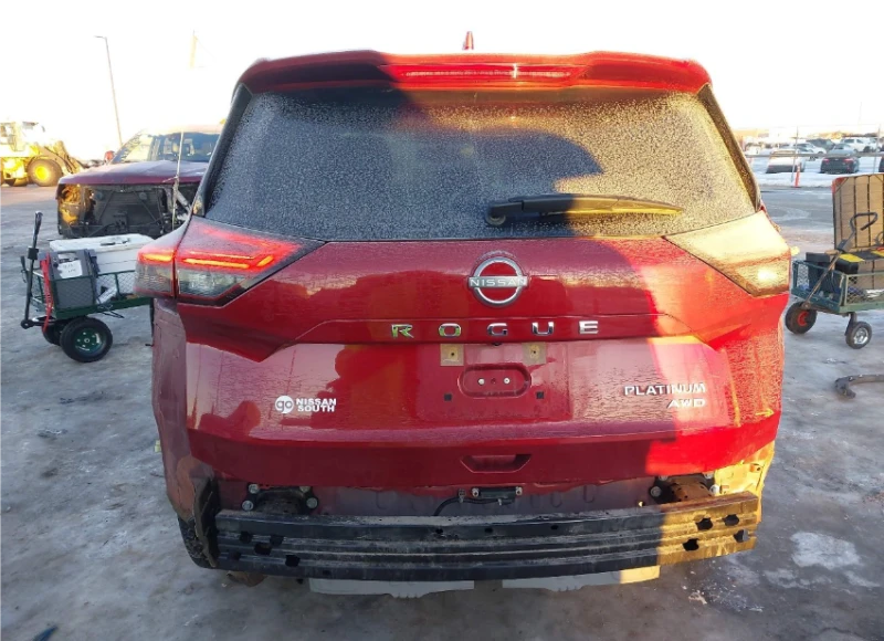 Nissan Rogue PLATINUM / DISTRONIC / ПОДГРЕВИ / ОБДУХВАНЕ, снимка 5 - Автомобили и джипове - 53262128