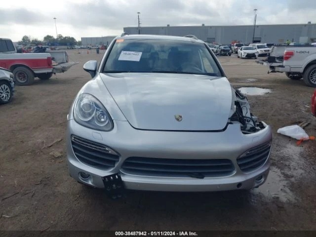 Porsche Cayenne S, снимка 13 - Автомобили и джипове - 47801343