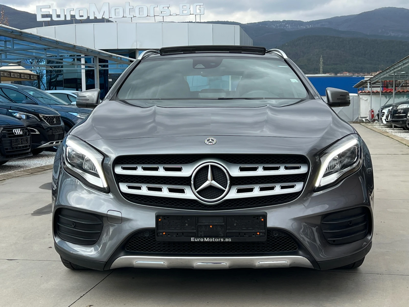 Mercedes-Benz GLA 200 d, FACE, AMG LINE, PANO, KEY, NAVI+ CAMERA, HARMAN, снимка 2 - Автомобили и джипове - 53903197