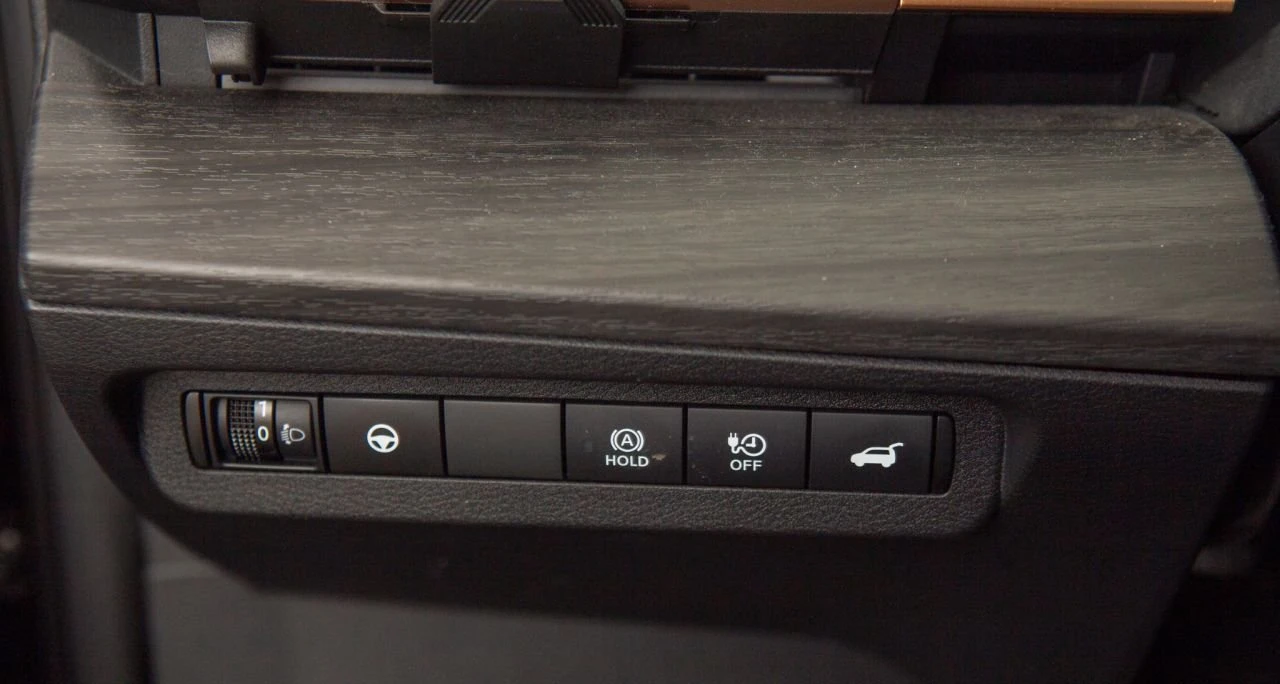 Nissan Ariya ШОК ЦЕНА !!!⚡ADVANTAGE PLUS/ПАНОРАМА/HEAD-UP, снимка 15 - Автомобили и джипове - 54040068