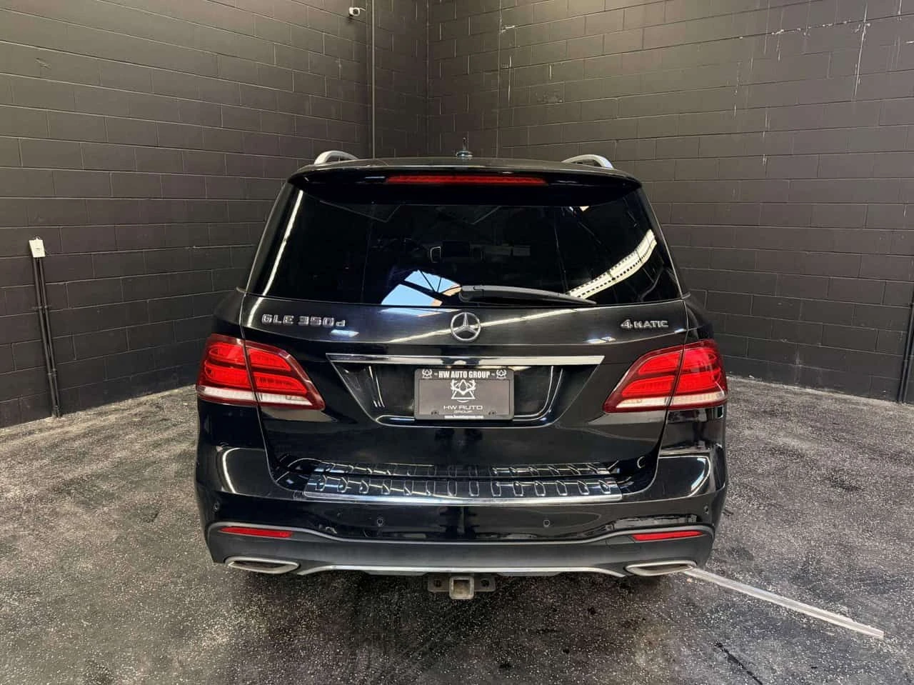 Mercedes-Benz GLE 350 DIESEL * AMG Line * Фиксирана цена до БГ * CARFAX, снимка 7 - Автомобили и джипове - 54607178