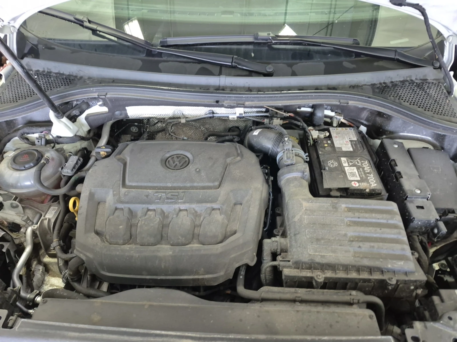 VW Tiguan Comfortline * CARFAX, снимка 7 - Автомобили и джипове - 54983152
