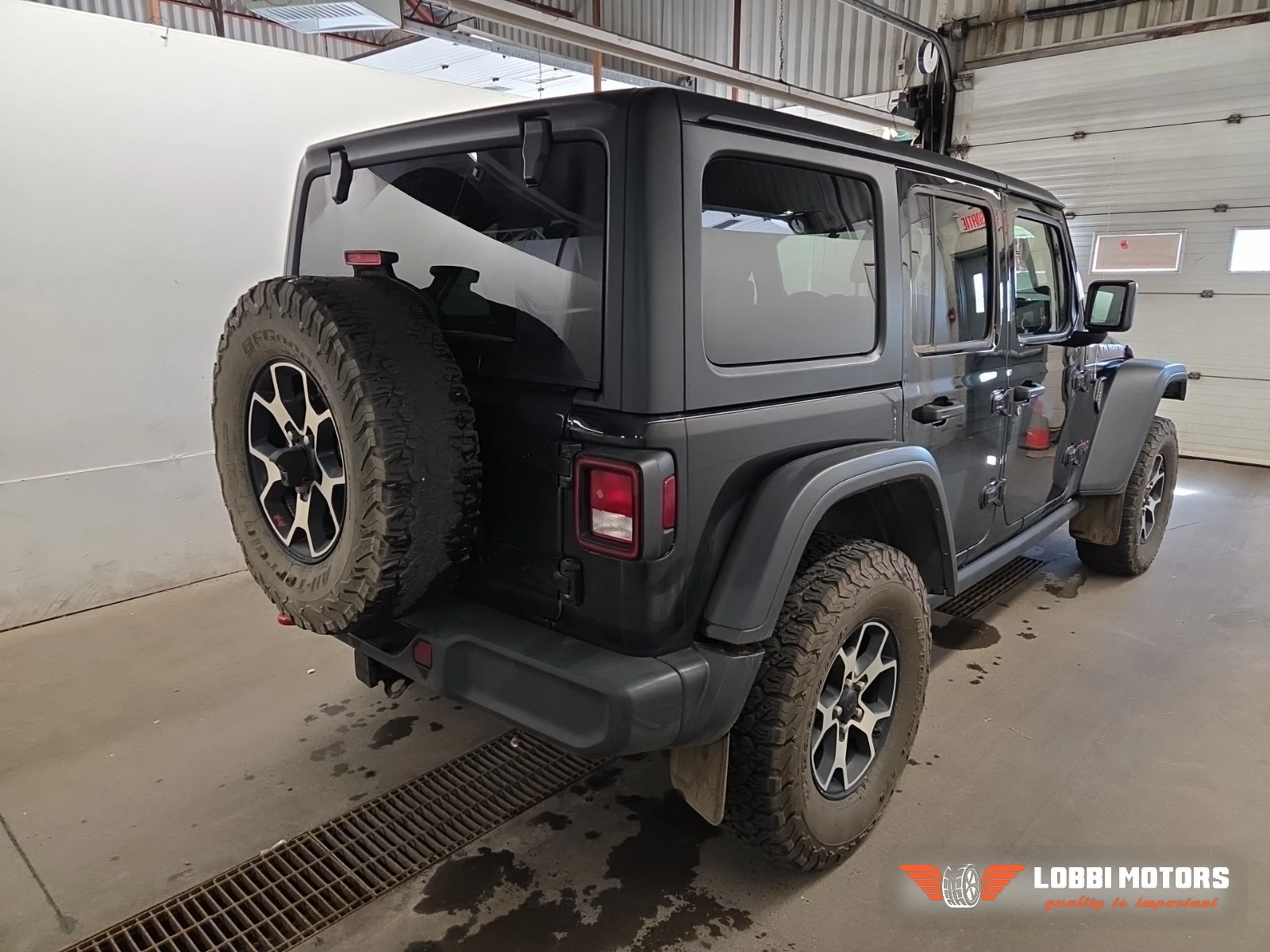 Jeep Wrangler, снимка 3 - Автомобили и джипове - 55928734