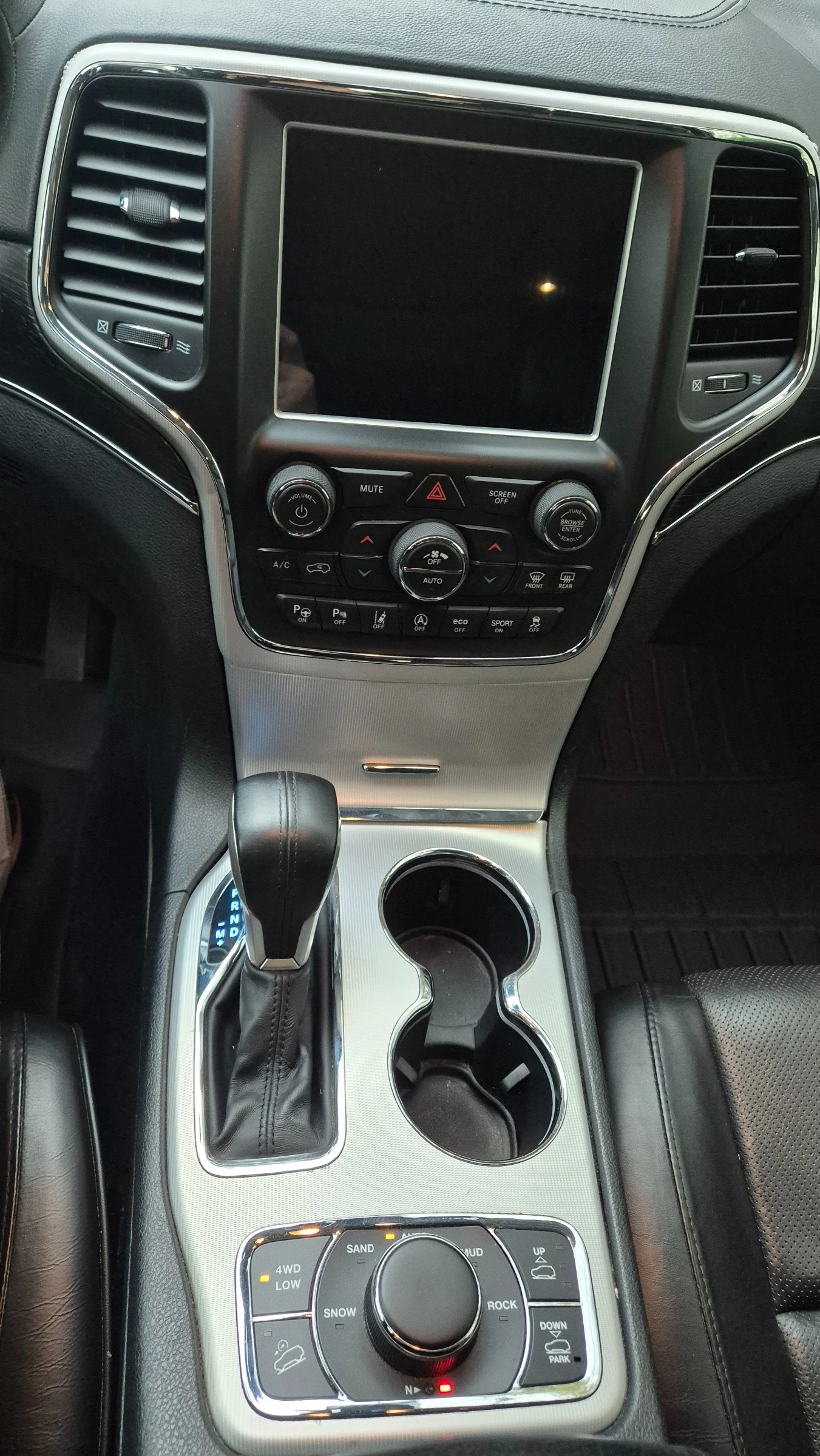 Jeep Grand cherokee SUMMIT, снимка 15 - Автомобили и джипове - 55959280