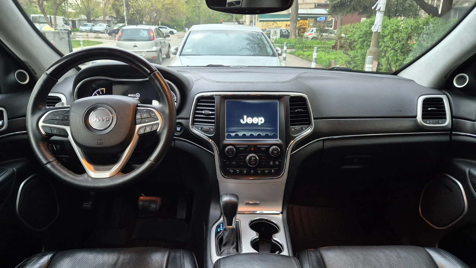 Jeep Grand cherokee SUMMIT, снимка 17 - Автомобили и джипове - 55959280