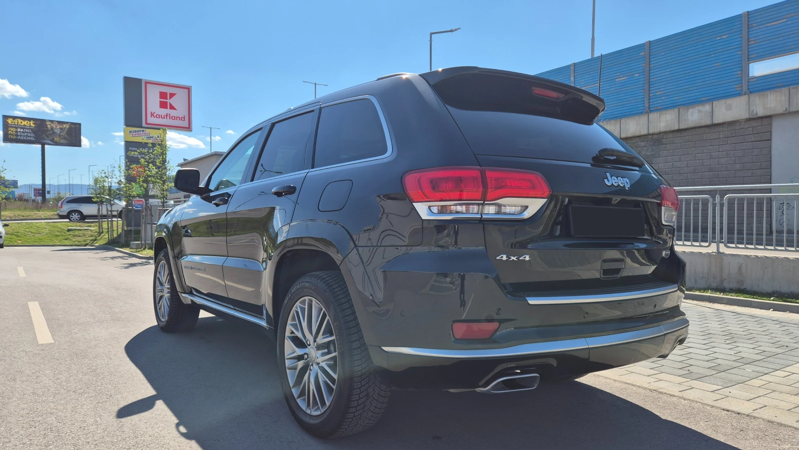 Jeep Grand cherokee SUMMIT, снимка 7 - Автомобили и джипове - 55959280