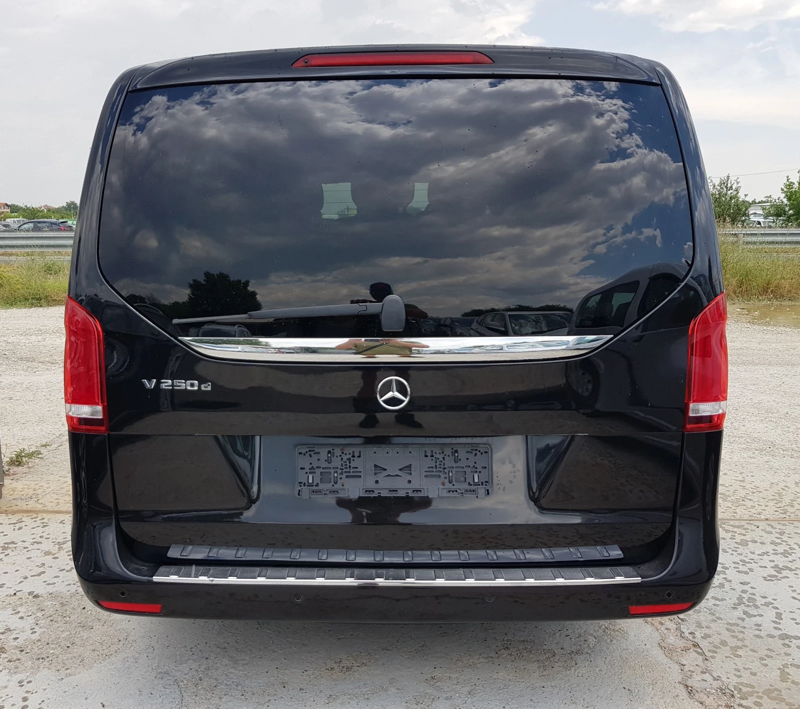 Mercedes-Benz V 250 D EXTRALONG 02/2018г. EURO 6B ЛИЗИНГ  - изображение 5
