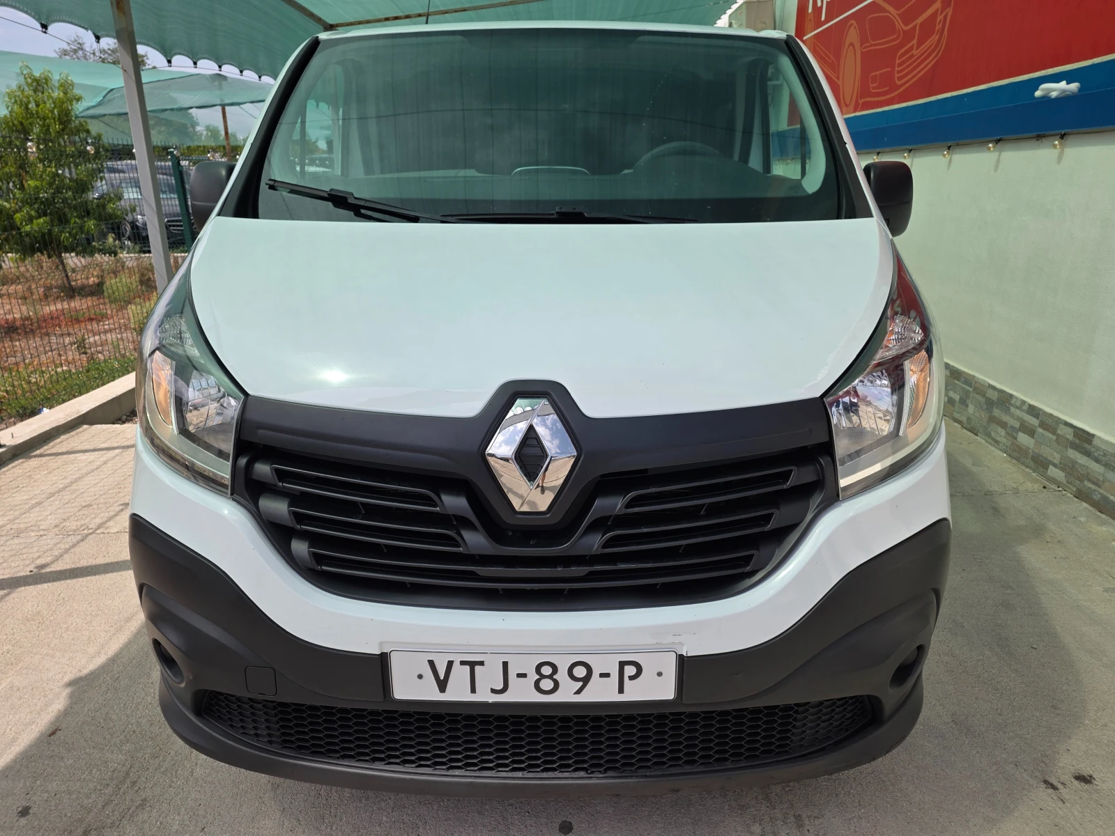 Renault Trafic 1.6dci* N1* 125кс* 6-Места* , снимка 2 - Бусове и автобуси - 55875633