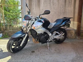 Suzuki Gsr Gsr, снимка 1