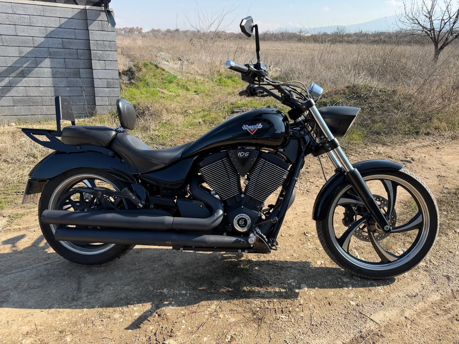 Victory Vegas 8 ball | Mobile.bg � ����������� 1