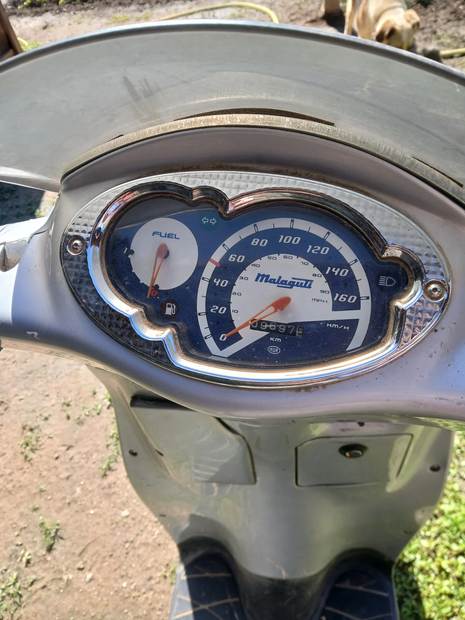 Malaguti 125 скутер