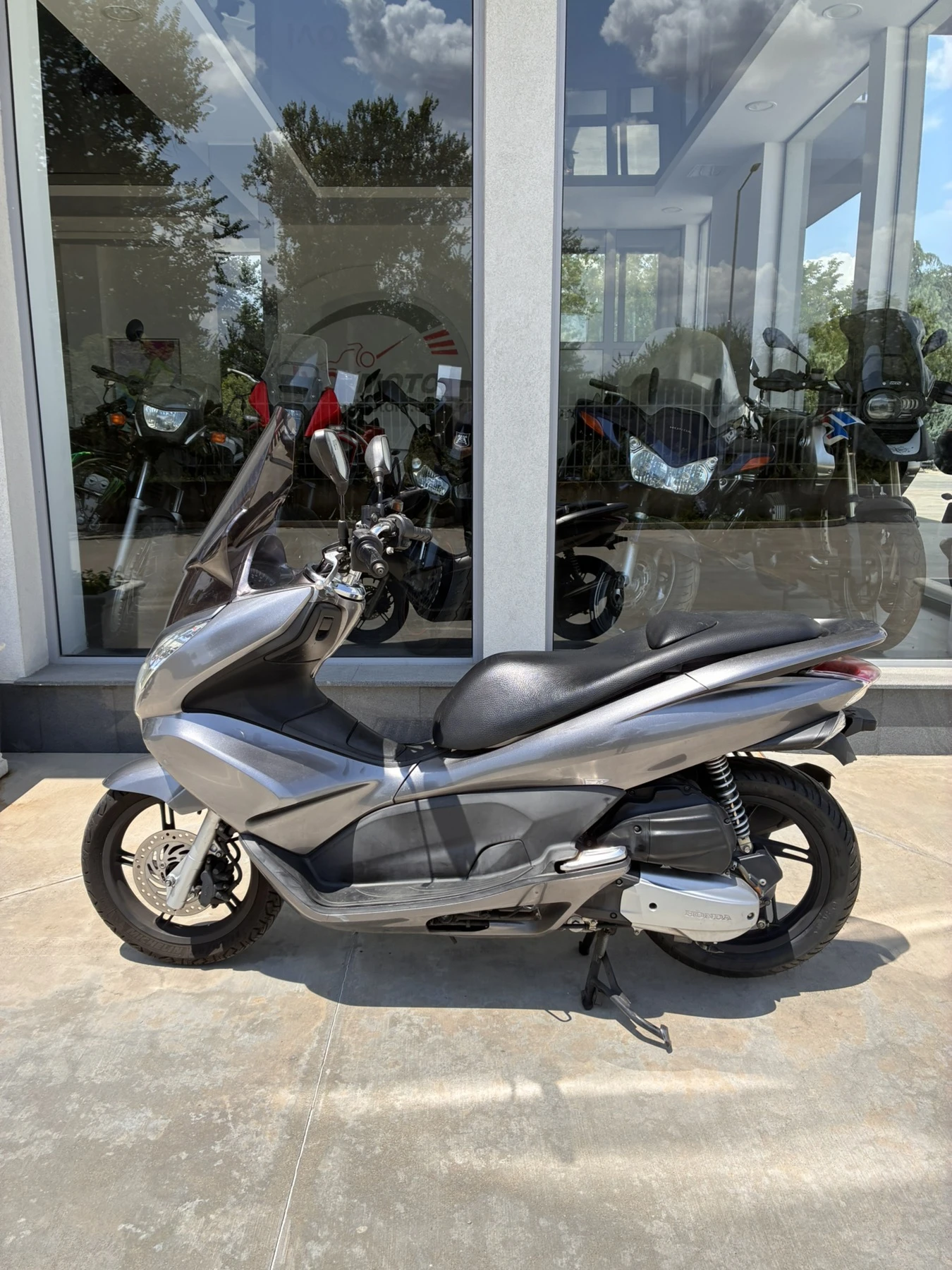 Honda Pcx 125, снимка 2 - Мотоциклети и мототехника - 55174400