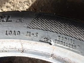 Гуми Зимни 245/40R18, снимка 11