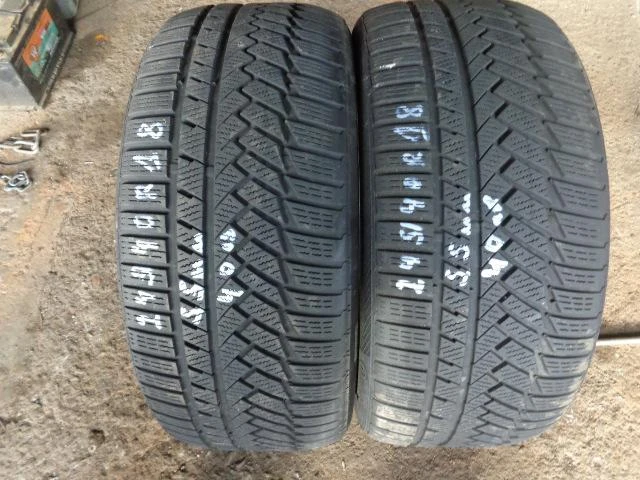 Гуми Зимни 245/40R18, снимка 2 - Гуми и джанти - 20266458