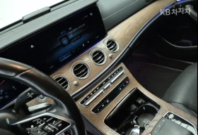 Mercedes-Benz E 250 ДИГИТАЛНО* ТАБЛО* BURMESTER* 360КАМЕРА* LANE* ASSI - 28010 € / 54782.80 лв. - 67889247 7