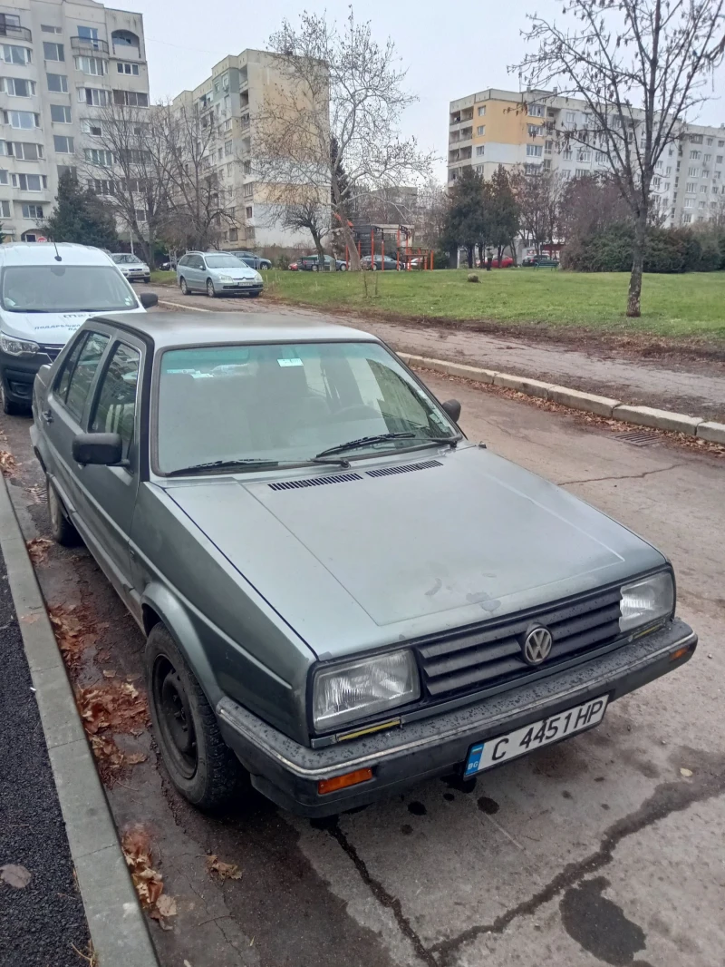 VW Jetta, снимка 1 - Автомобили и джипове - 49338816