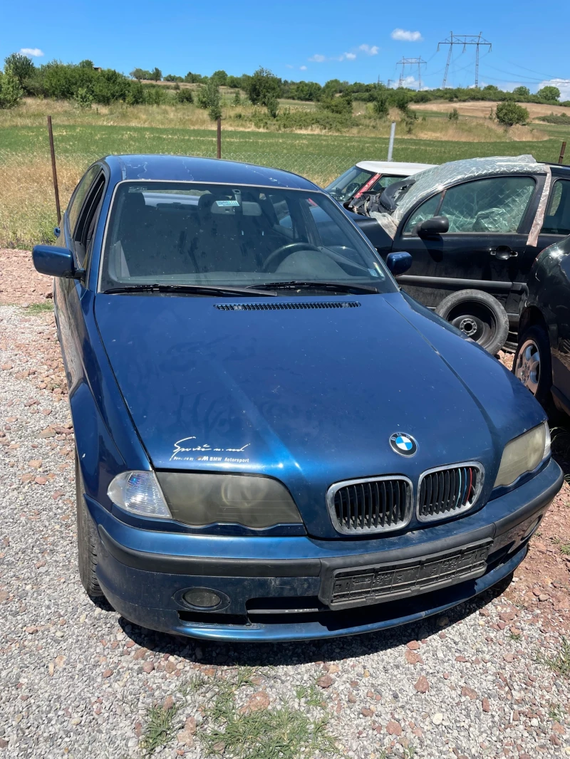 BMW 318 318 на части, снимка 4 - Автомобили и джипове - 50838259