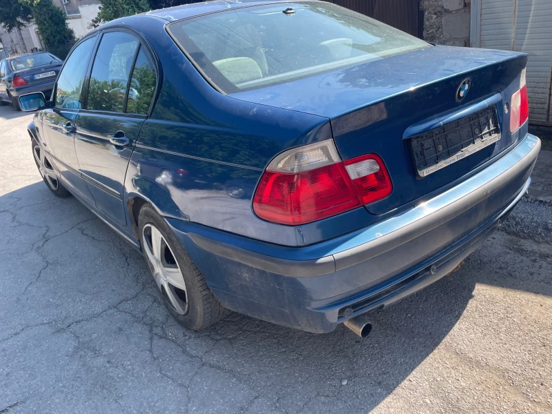 BMW 318 318 на части, снимка 2 - Автомобили и джипове - 50838259