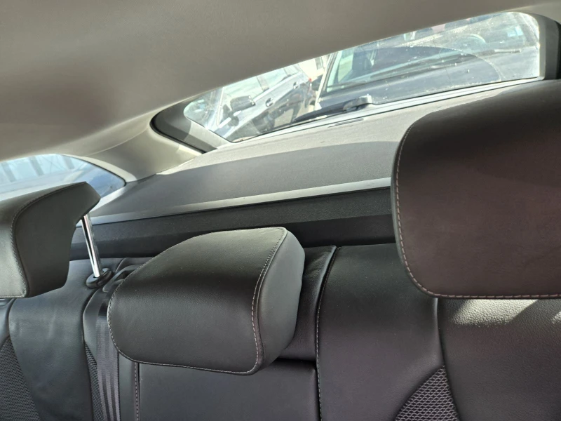 Skoda Octavia, снимка 9 - Автомобили и джипове - 52178785