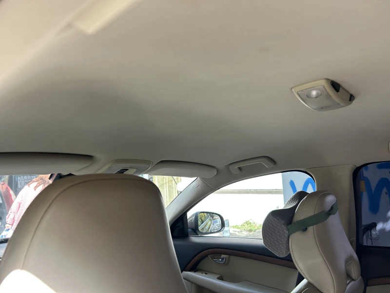 Volvo V70, снимка 11 - Автомобили и джипове - 52627309