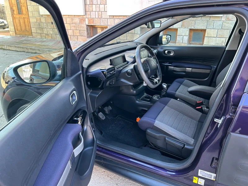 Citroen C4 Cactus 1.6HDI LED НАВИ ПАНОРАМА, снимка 8 - Автомобили и джипове - 53446878