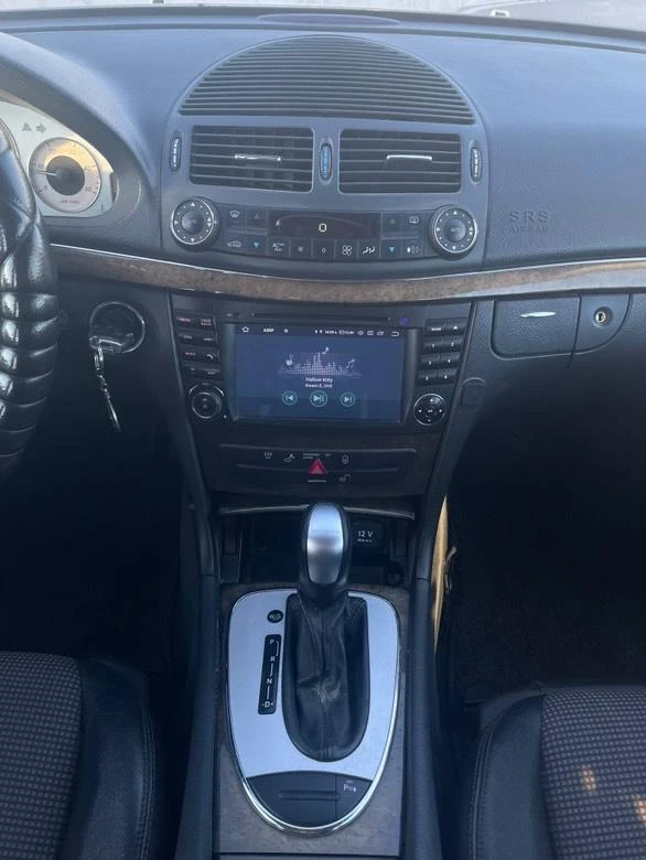 Mercedes-Benz E 270, снимка 6 - Автомобили и джипове - 52912742