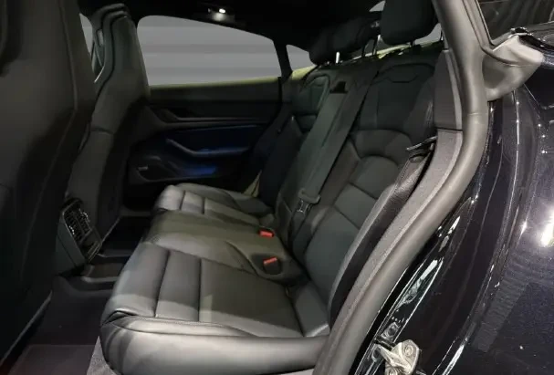 Porsche Taycan 4 = Black Edition = Гаранция, снимка 10 - Автомобили и джипове - 54046573