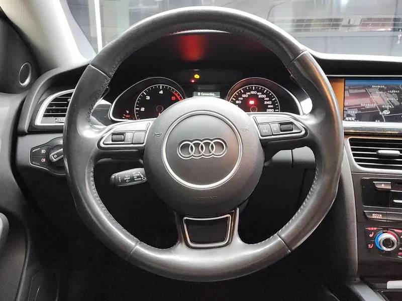 Audi A5 2.0 TDI Quattro, снимка 13 - Автомобили и джипове - 54552684