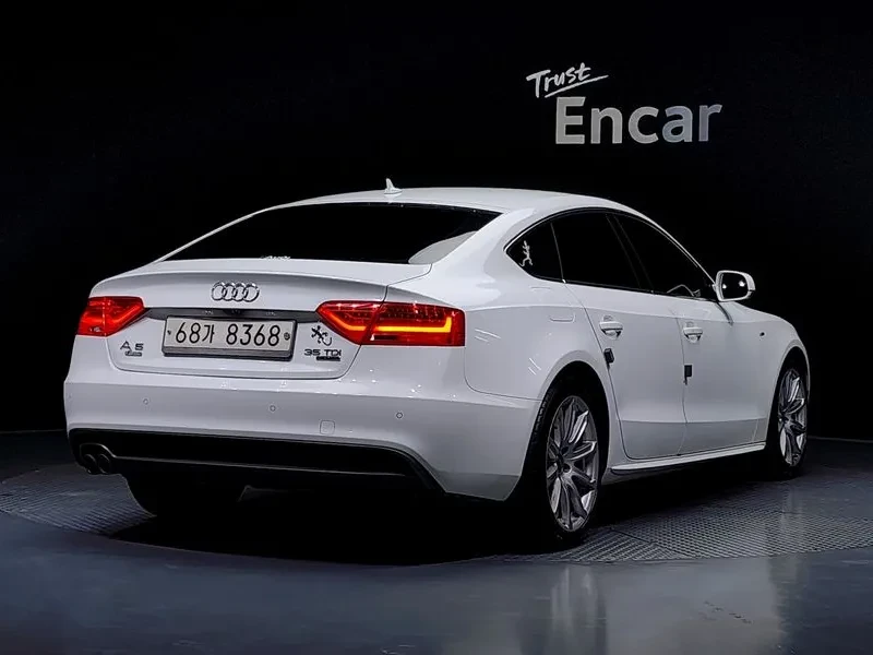 Audi A5 2.0 TDI Quattro, снимка 2 - Автомобили и джипове - 54552684