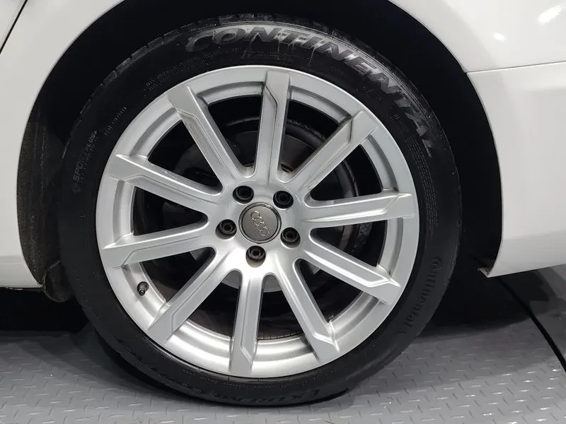 Audi A5 2.0 TDI Quattro, снимка 5 - Автомобили и джипове - 54552684