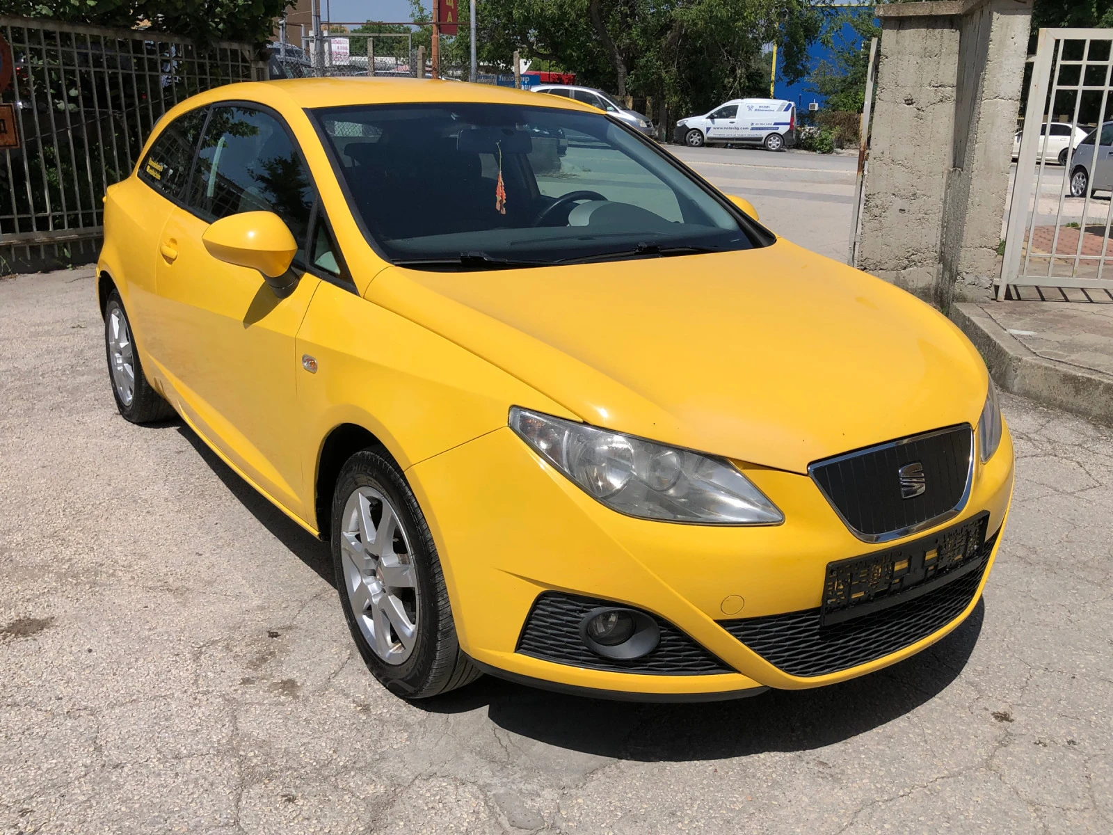 Seat Ibiza 1.2TDI EURO 5 - изображение 2