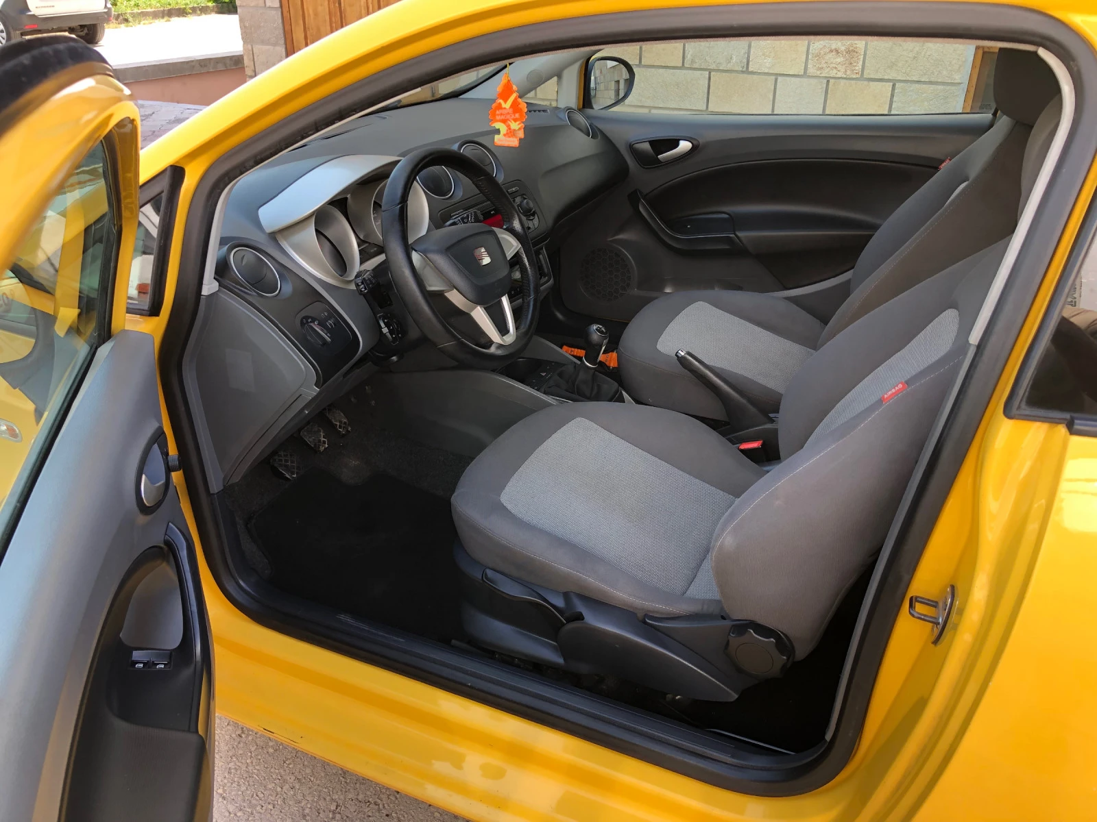 Seat Ibiza 1.2TDI EURO 5 - изображение 9