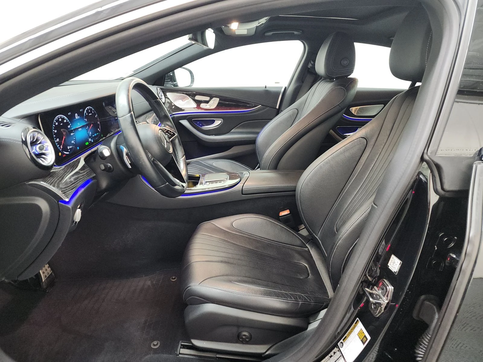 Mercedes-Benz CLS 450 4MATIC * М. ТОЧКА * BURMESTER * ПОДГРЕВ * KEYLESS  - изображение 9