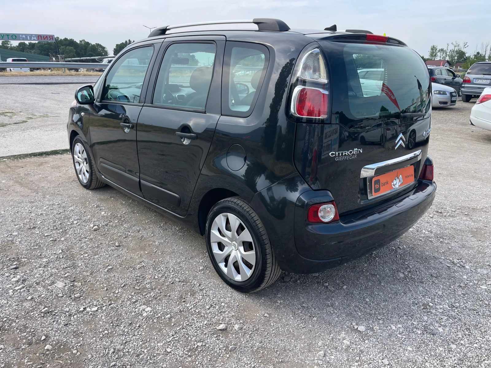 Citroen C3 Picasso 1.4I-95-ITALIA | Mobile.bg — изображение 11