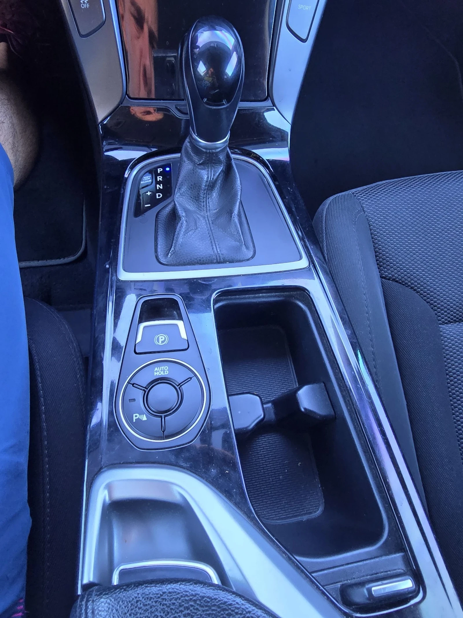 Hyundai I40 1.7 CRDI - изображение 10