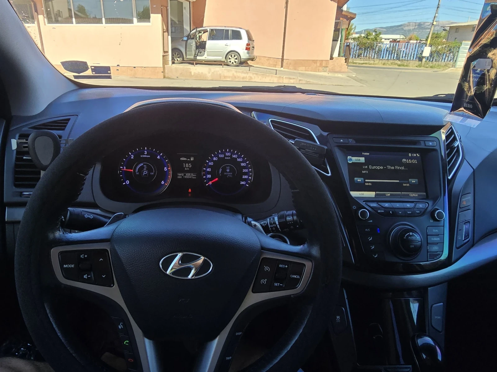 Hyundai I40 1.7 CRDI - изображение 9