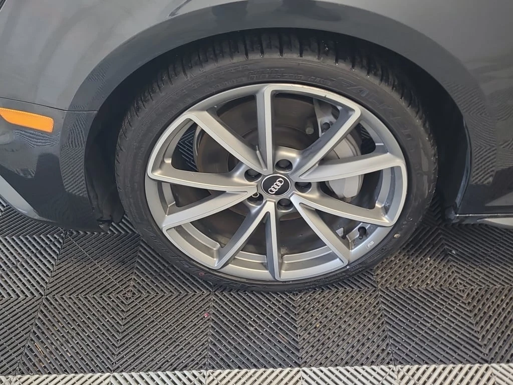 Audi A4 * PROGRESSIV * CARFAX *    | Mobile.bg   6