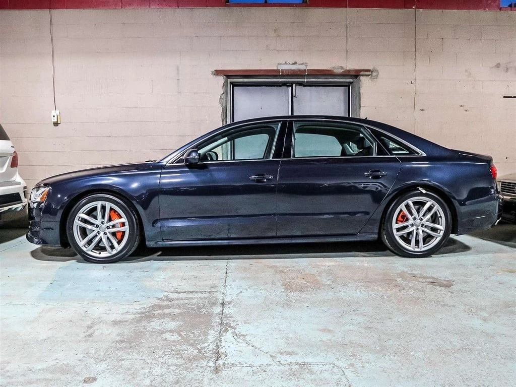 Audi A8 * quattro Sport L * CARFAX * БЕЗ ПЪРВОНАЧАЛНА ВНОС - изображение 3