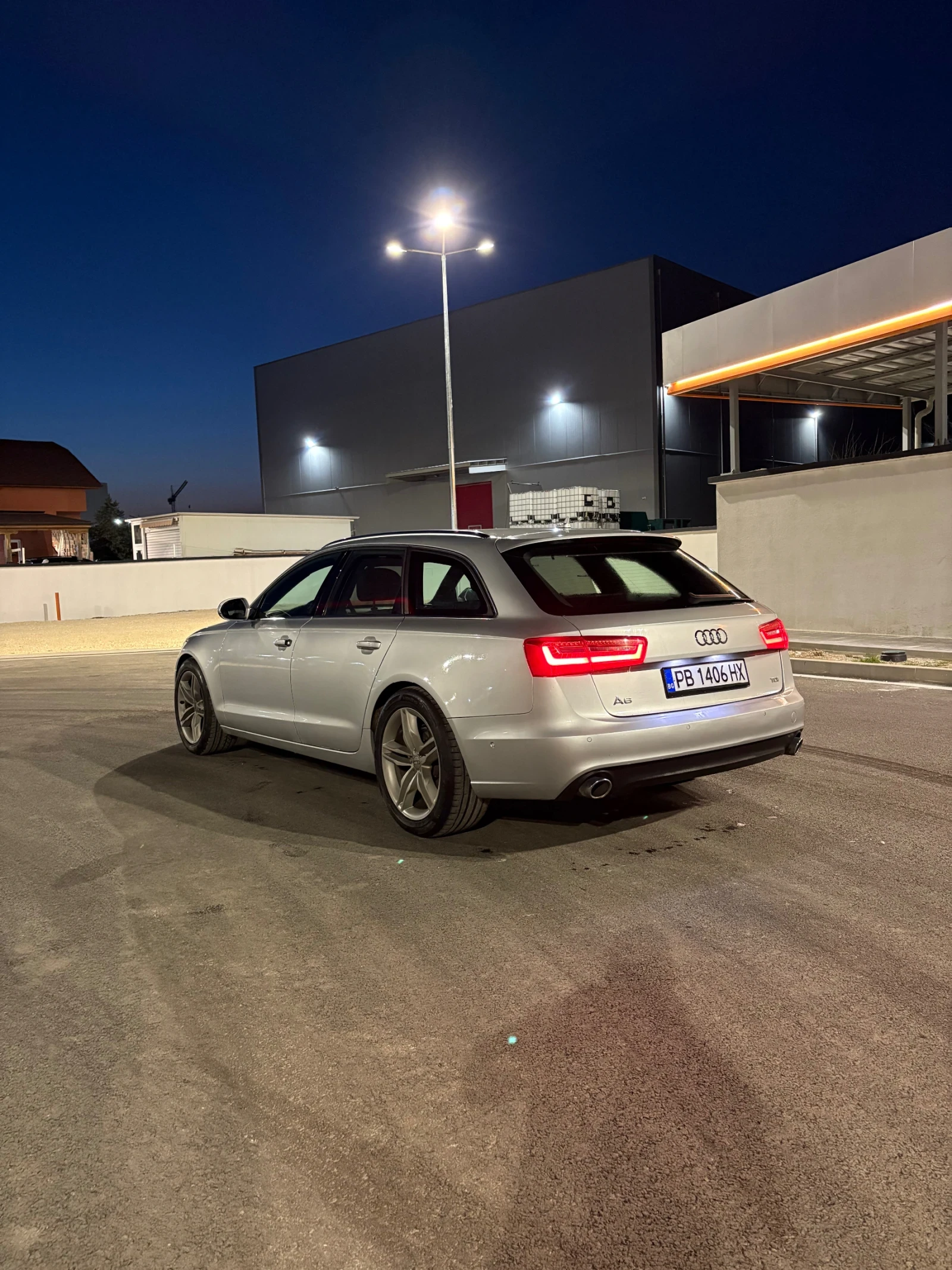 Audi A6 3.0TDI, снимка 4 - Автомобили и джипове - 53748983