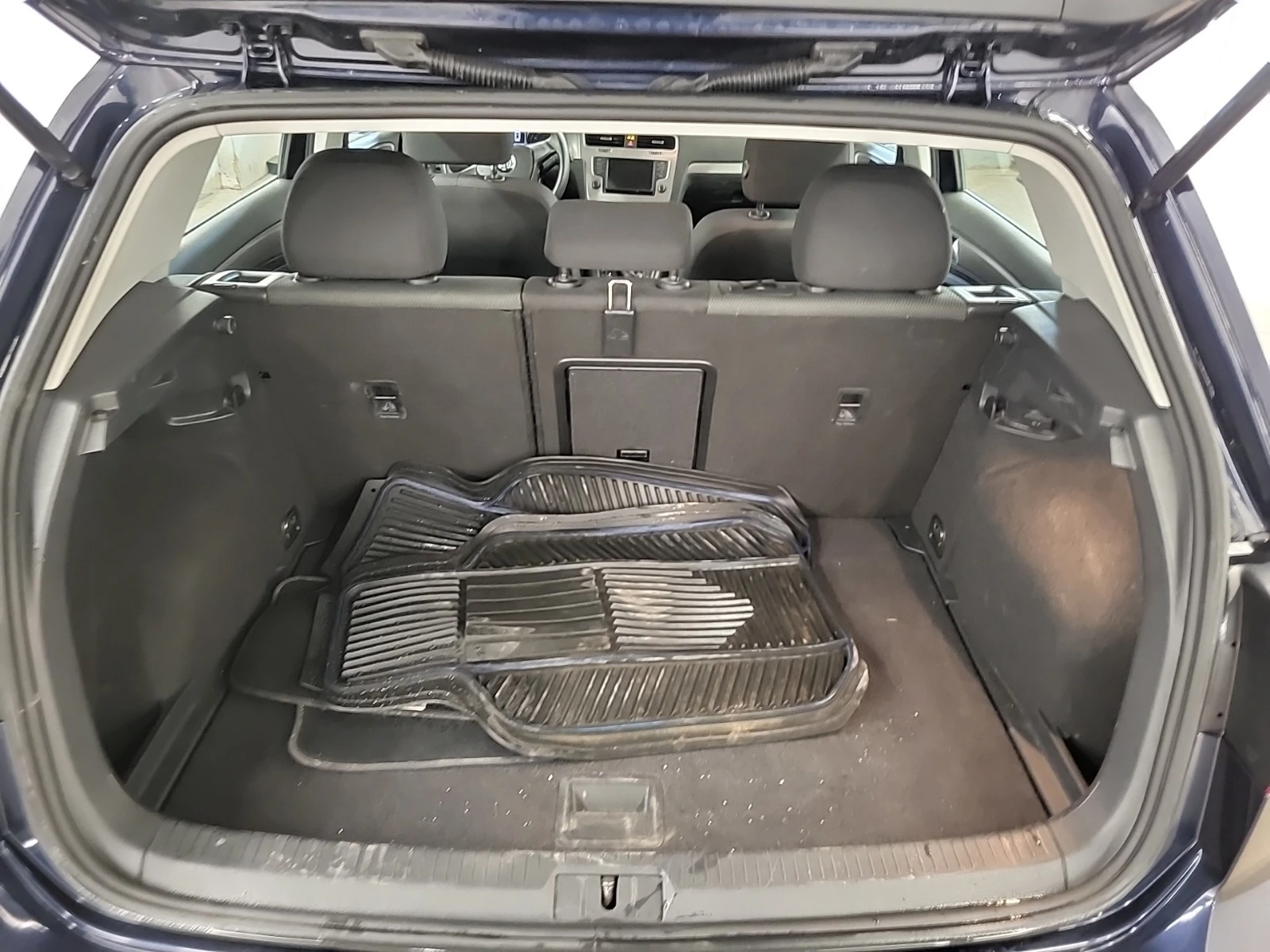 VW Golf * * CARFAX * * АВТО КРЕДИТ * * , снимка 12 - Автомобили и джипове - 54070763