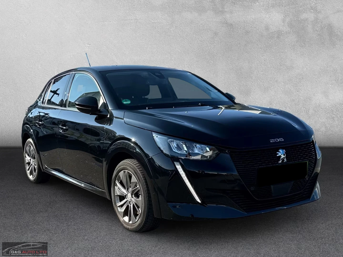 Peugeot 208 e-ALLURE/136HP/NAVI/LED/KLESS/313q, снимка 5 - Автомобили и джипове - 54592616