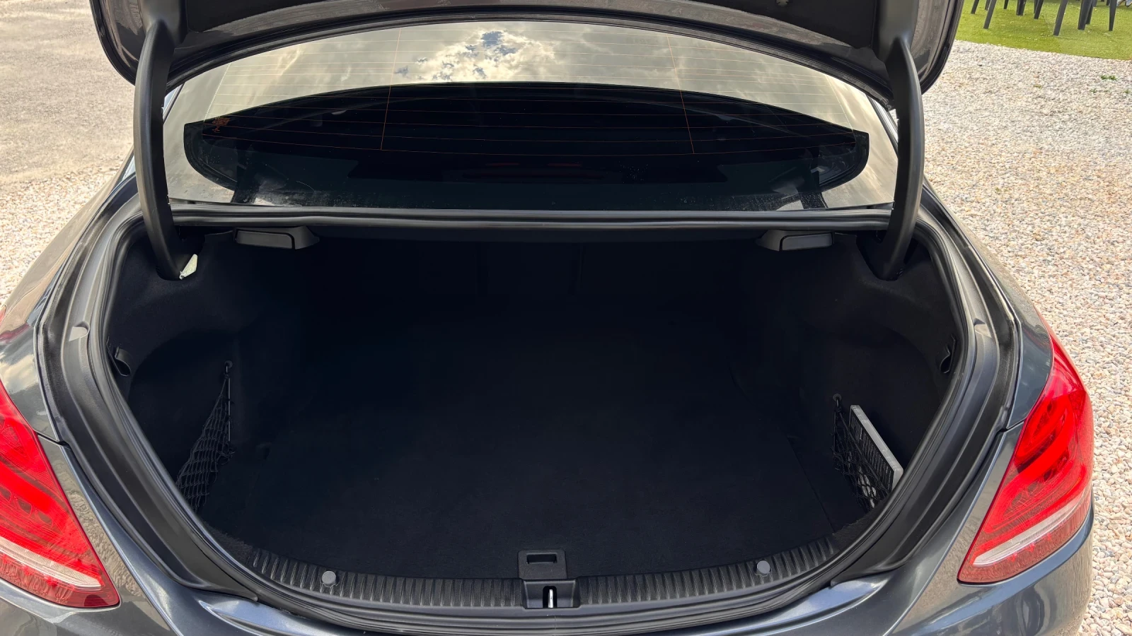 Mercedes-Benz C 200 Купувана от Silver Star, снимка 11 - Автомобили и джипове - 54701912