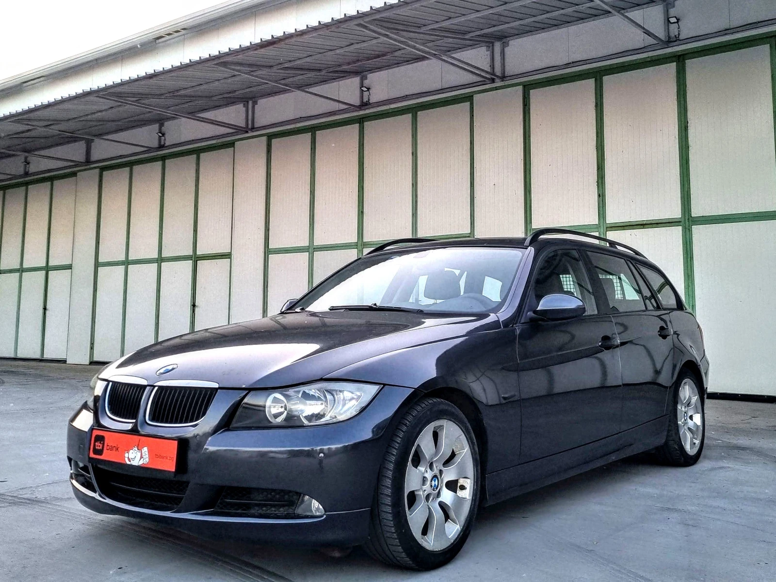 BMW 320 D 163 к.с. АВТОМАТ НАВИ КОЖА ПАНОРАМА ПАРКТРОНИЦИ, снимка 6 - Автомобили и джипове - 54731246