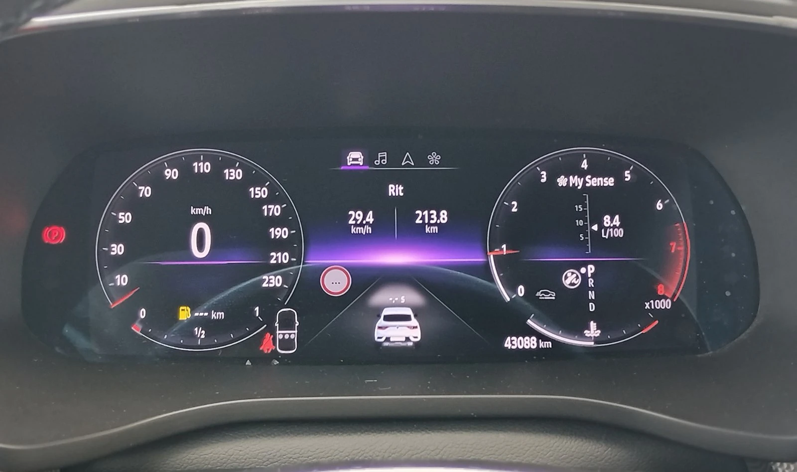 Renault Arkana 1.3Tce/140К.с./TECHNO/КАПАРИРАН!, снимка 11 - Автомобили и джипове - 54788111
